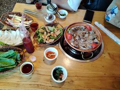 -阿婆情腊排骨火锅(金虹路店)