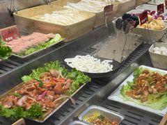 -匠牛亭·锅物烧肉放题自助(昆百大·泰业城店)