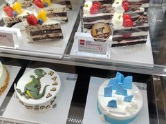 -85度C(生甜甜圈研究工坊·上海平凉店)