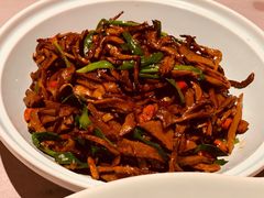 烟笋炒肉-新沸腾鱼乡(世贸天阶店)
