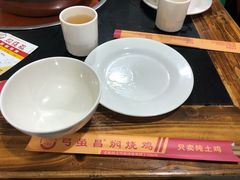 餐具摆设-弓虽昌焖烧鸡(大竹林店)