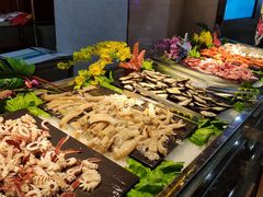 鲜活的海鲜-苏格里岛自助海鲜烤肉火锅(集美万达店)