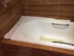 -珠海拱北口岸希尔顿欢朋酒店