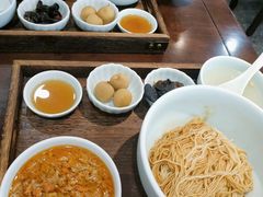 -蟹上黄·蟹黄面·江南糖水(人民广场店)