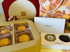 巧克力月饼-Laderach 莱德拉(上海环贸iapm店)