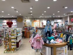 -乐友孕婴童(王府井购物中心店)