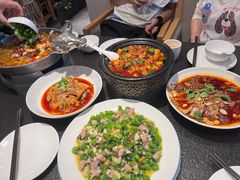 -万重锦·人文川菜馆(骡马市店)