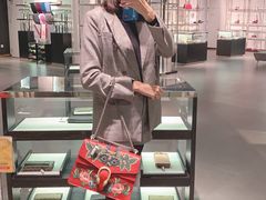 -Gucci(首创奥特莱斯店)