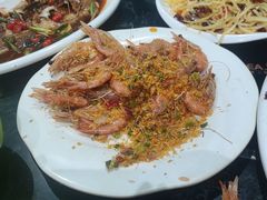 -小海豚•老字号海鲜餐厅(天涯店)