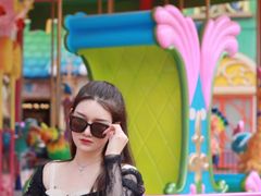 -七彩云南欢乐世界