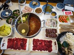 -潮汕酱记鲜牛肉火锅(欧尚店)