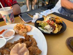 玉米片-Sunset Bar(丹绒亚路香格里拉店)