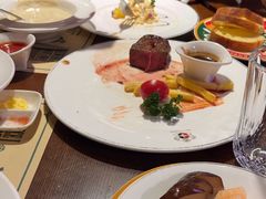 -马迭尔德式西餐精酿啤酒屋(中央大街店)