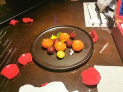 -江上荟·创意中国菜(绿地缤纷城店)