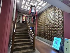 -梅龙镇酒家(南京西路总店)