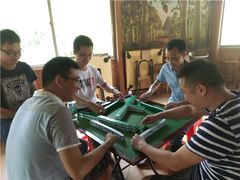 -松山湖南湖湾露营营地