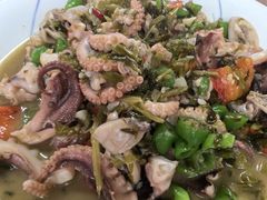 -芦茨金富饭庄·25年老字号·专做稻草鸡