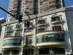 -王朝大酒店徐汇店-地面停车场