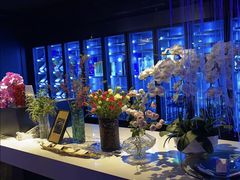 -逸馥荟(人广来福士店)