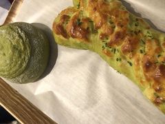 -奈雪的茶(湖滨银泰in77C区PRO店)