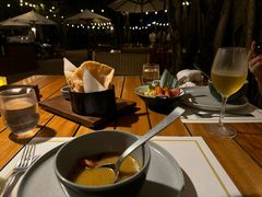 -三亚艾迪逊酒店·海滩烧烤 BARBACOA·现场乐队·浪漫晚餐·烧烤海鲜