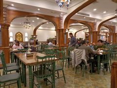 -清真·玛丽亚新疆菜主题餐厅(浙江中路店)