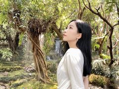 -Chom Cafe and Restaurant