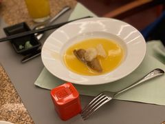 -怡咖啡海鲜自助餐厅(浦东香格里拉店)