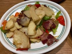 云南腊肉炒香笋-云海肴·汽锅鸡·云南菜(东坝金隅店)