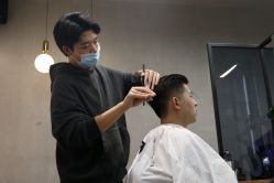 -SEBASTIAN塞巴斯汀