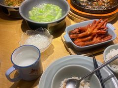 -蜜桃餐厅·伴山(海岸城店)