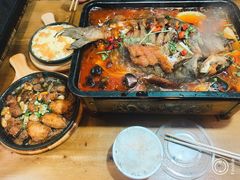 -老东镇啤酒屋海鲜加工·蒸汽海鲜·海鲜烧烤(台东店)