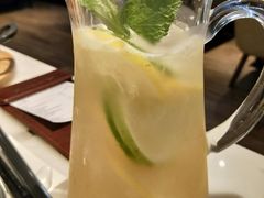 -港丽餐厅(高德置地店)