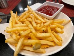 香脆薯条-WOLFGANG PUCK KITCHEN & BAR(迪士尼小镇店)