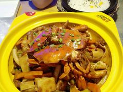 -多嘴肉蟹煲(万达店)