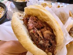 -闫家驴肉老店(华电一校店)