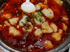 -渝是乎酸菜鱼(龙旗购物中心店)