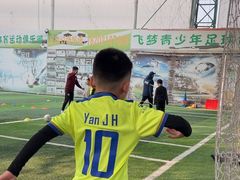 -飞梦少儿足球培训(塘桥校区)