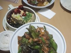 -关东小磨东北菜(上海长风大悦城店)