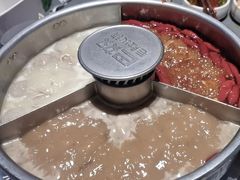 -巴奴毛肚火锅(二七万达店)