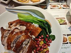 原只烧鹅腿饭-金桔香港茶餐(宝安大厦店)