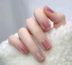 -悦指间美甲美睫