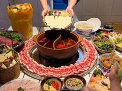 -老街烧烤大排档·地道湖北菜·龙虾馆(汉口火车站店)