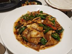 -皇城根·鲁菜济南菜·吊炉烤鸭·炒鸡鱼头(济南旗舰店)