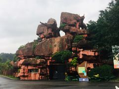 -牛鱼嘴原始生态风景区