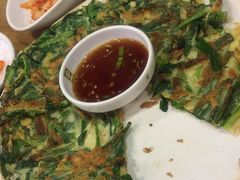 韭菜饼-喇喇排骨火锅·传统韩式脊骨汤(望京西园总店)