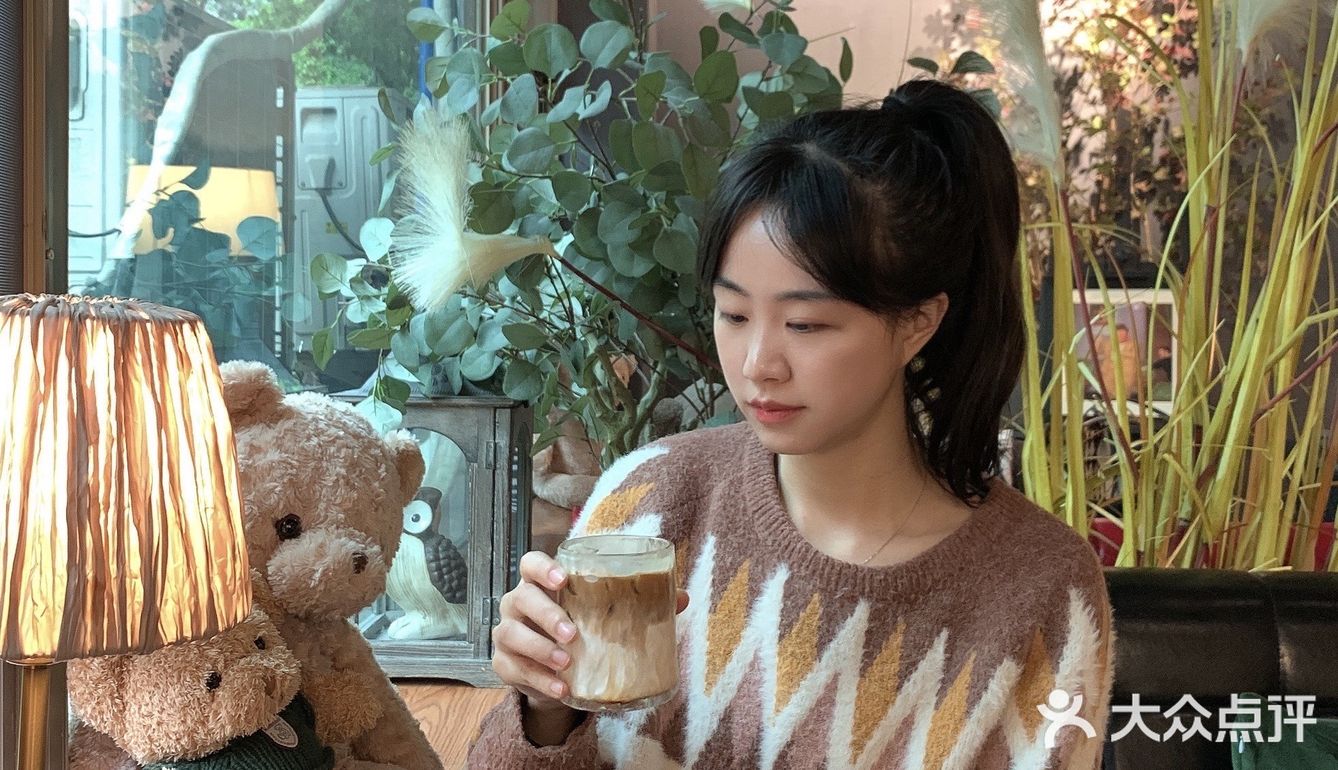 广州被绿植包围的咖啡厅🍃超多猫🐈