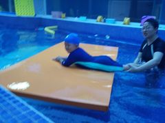 -小伢儿水中体适能俱乐部(中泰店)