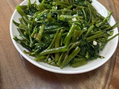 -芦茨金富饭庄·25年老字号·专做稻草鸡