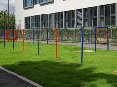 -东方体育中心(地铁站)